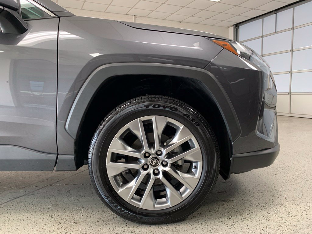 Used 2024 Toyota RAV4 Limited FWD image 8