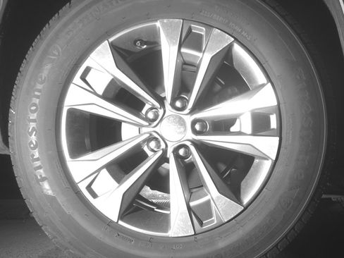 Used 2025 Chevrolet Equinox LT image 15