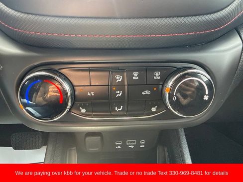 Used 2023 Chevrolet TrailBlazer RS AWD/4WD image 20