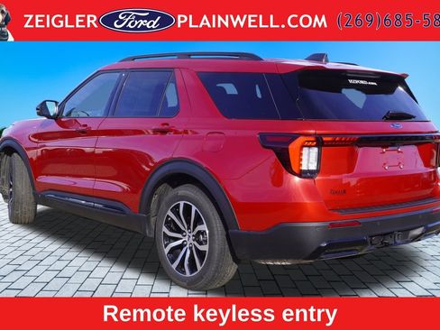 Used 2026 Ford Explorer ST-Line RWD image 5