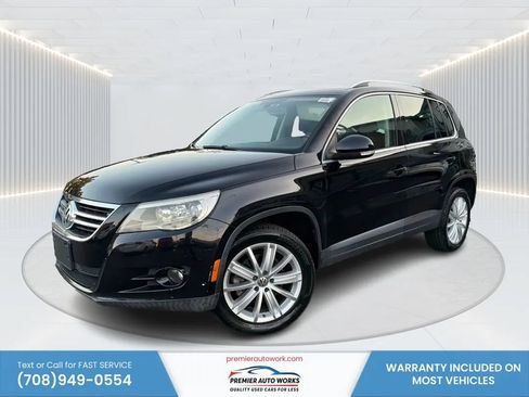 Used 2009 Volkswagen Tiguan SE AWD/4WD image 1