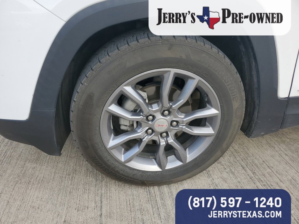 Used 2022 GMC Terrain SLT FWD image 4