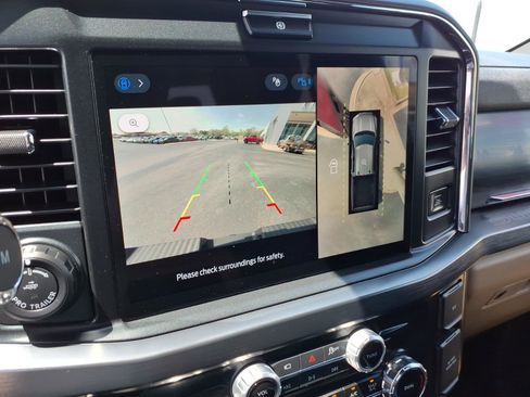 Used 2025 Ford F250 Lariat w/ Lariat Ultimate Package image 18