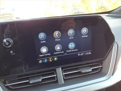 Used 2025 Chevrolet Trax RS w/ Driver Confidence Package image 29