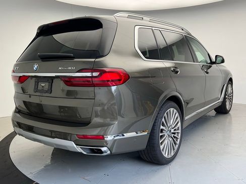 Used 2022 BMW X7 xDrive40i w/ Executive Package AWD/4WD image 3