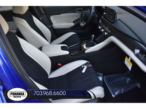 New 2025 Acura Integra Type S image 13