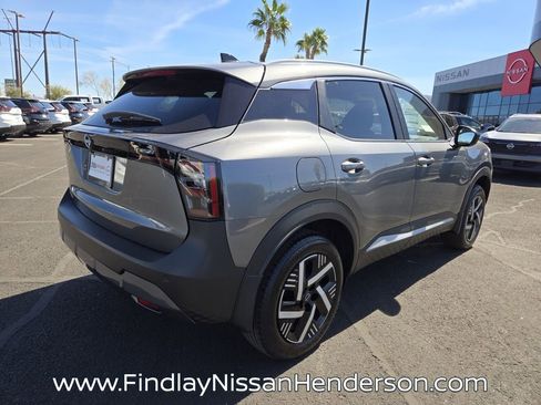New 2026 Nissan Kicks SV w/ SV Premium Package image 4