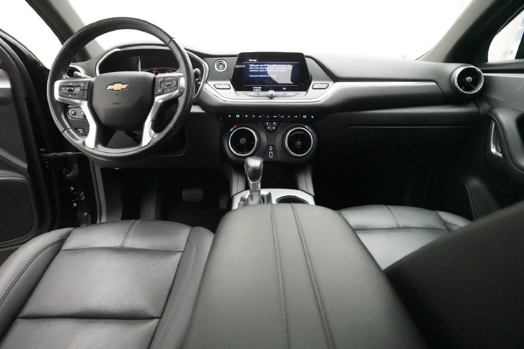 Used 2022 Chevrolet Blazer LT w/ Redline Edition AWD/4WD image 5