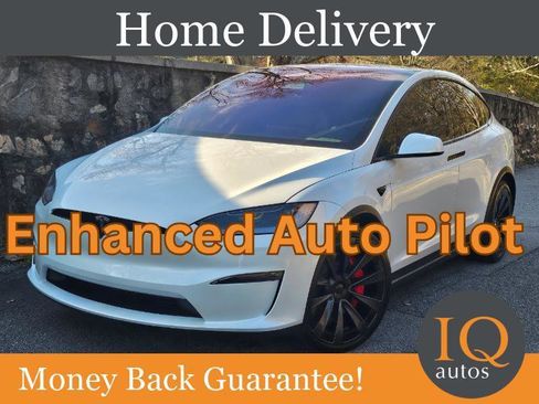 Used 2024 Tesla Model X Plaid image 1