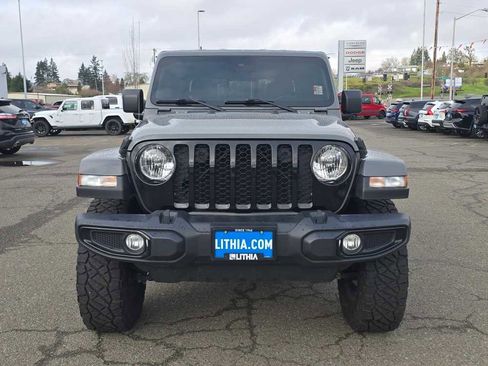 Used 2021 Jeep Gladiator Sport image 8