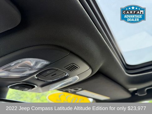 Used 2022 Jeep Compass Latitude w/ Sun and Sound Group AWD/4WD image 19