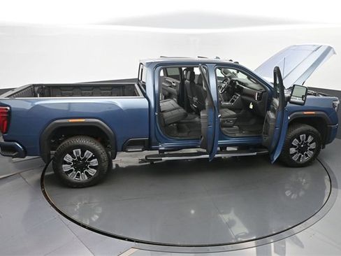 New 2025 GMC Sierra 2500 Denali w/ Denali Reserve Package image 65