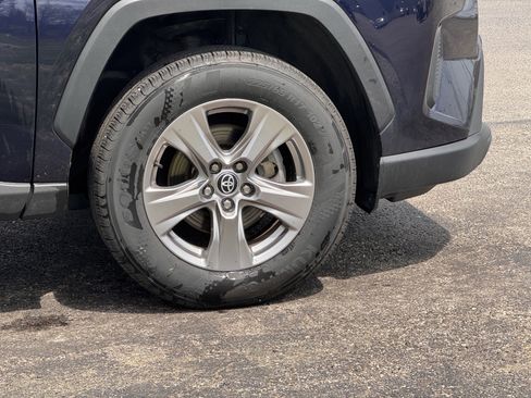 Used 2023 Toyota RAV4 XLE image 21