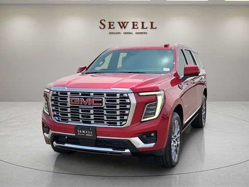 Used 2025 GMC Yukon Denali w/ Sun & Power Step Package AWD/4WD image 1