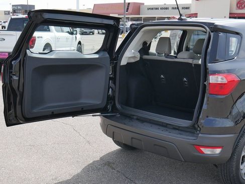 Used 2022 Ford EcoSport S image 16