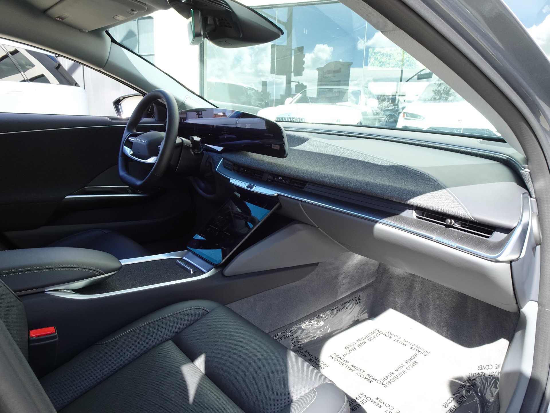 Used 2025 Lucid Air Touring AWD/4WD image 20