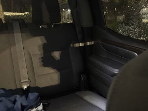 Used 2022 GMC Sierra 1500 SLE image 14