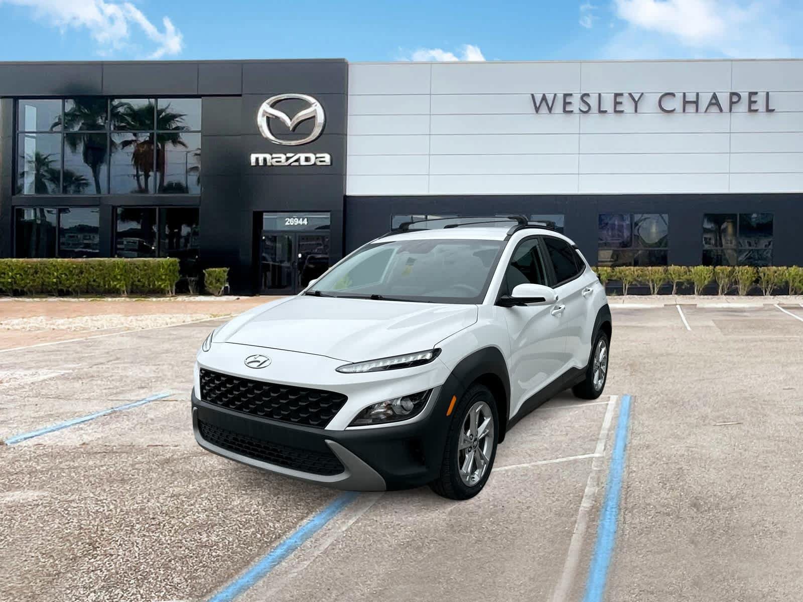 Used 2022 Hyundai Kona SEL FWD image 1