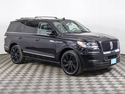 Used 2022 Lincoln Navigator Reserve image 71