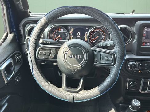 Used 2020 Jeep Wrangler Unlimited Sport AWD/4WD image 16