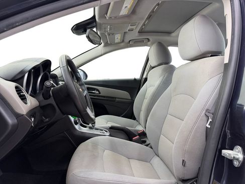 Used 2013 Chevrolet Cruze LT w/ All-Star Edition FWD image 10