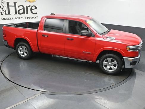 Used 2025 RAM 1500 Big Horn AWD/4WD image 39