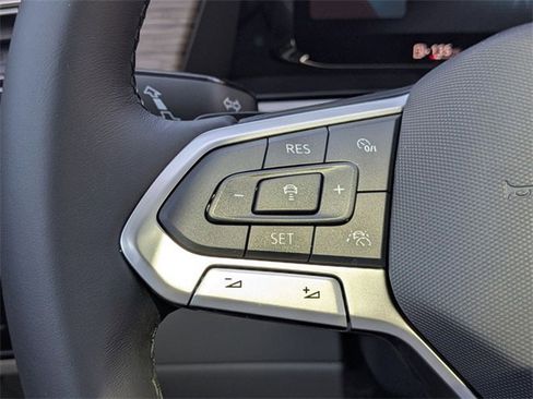 New 2025 Volkswagen Atlas SEL Premium R-Line image 16