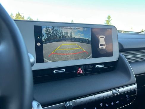 Used 2024 Hyundai Ioniq 5 SEL image 19