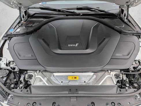 Certified 2023 BMW i4 eDrive35 RWD image 24