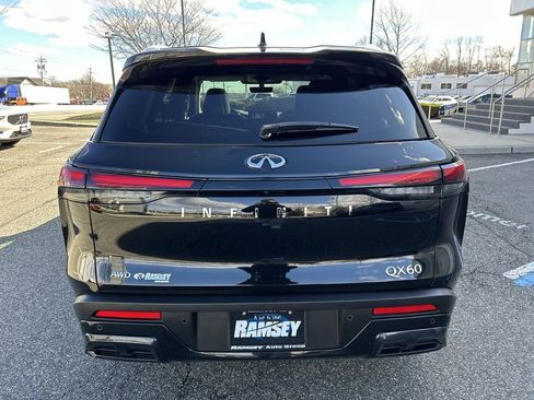 Certified 2025 INFINITI QX60 Luxe image 27