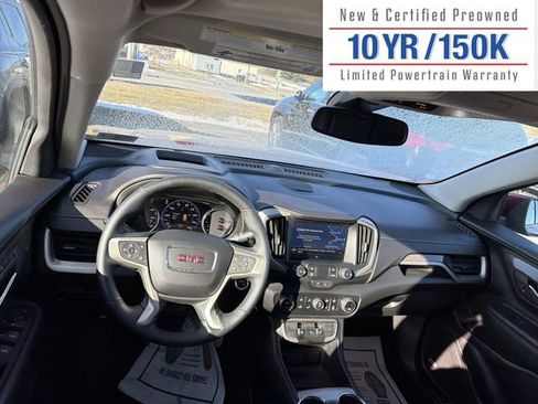 Used 2023 GMC Terrain Denali w/ Denali Premium Package image 15