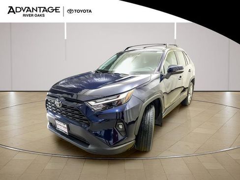 Used 2023 Toyota RAV4 XLE Premium AWD/4WD image 4