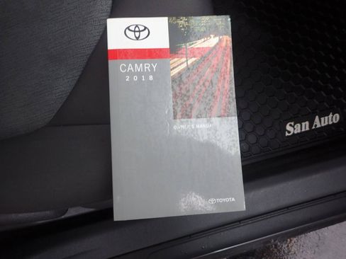 Used 2018 Toyota Camry LE FWD image 24