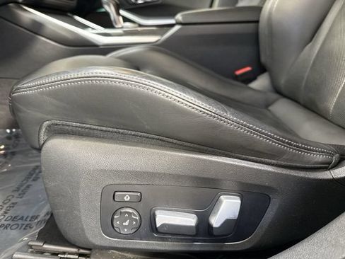 Used 2022 BMW M3 Competition w/ Executive Package AWD/4WD image 21