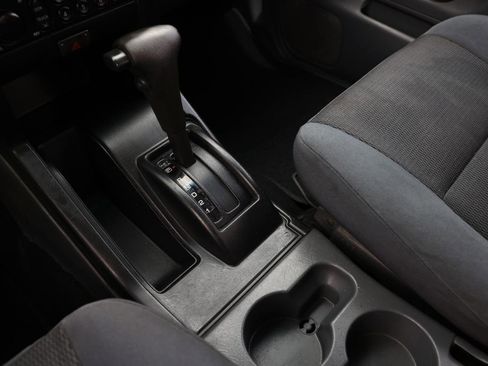 Used 2004 Nissan Frontier XE w/ (PWR) Pwr Pkg image 33