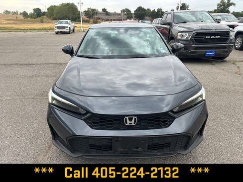 Used 2025 Honda Civic Sport image 11