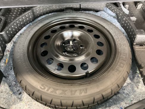 Used 2024 Ford Escape Platinum image 34