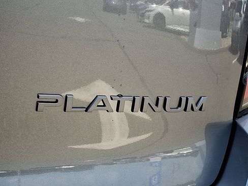 New 2025 Nissan Armada Platinum w/ Convenience Package image 22