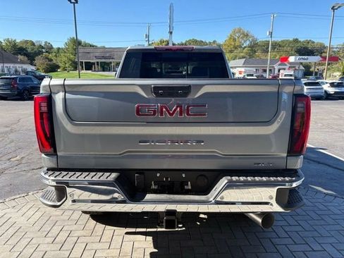 New 2025 GMC Sierra 2500 SLT image 10