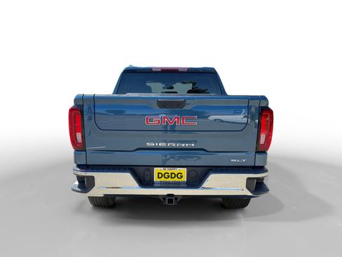 Used 2024 GMC Sierra 1500 SLT AWD/4WD image 4