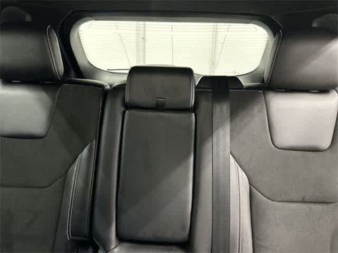 Used 2019 Ford Edge ST w/ Convenience Package image 14