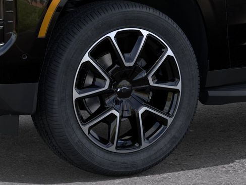 New 2026 Chevrolet Tahoe RST w/ Comfort Package AWD/4WD image 11
