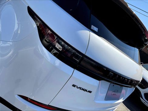 New 2026 Land Rover Range Rover Evoque Dynamic SE image 24