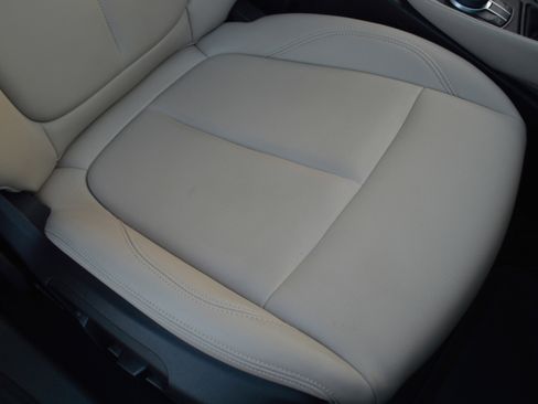 Certified 2023 BMW X5 xDrive40i w/ Executive Package image 2