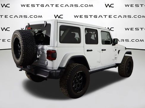 Used 2019 Jeep Wrangler Unlimited Sahara image 44