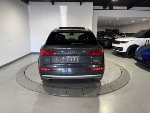 Used 2018 Audi Q5 2.0T Premium Plus image 11