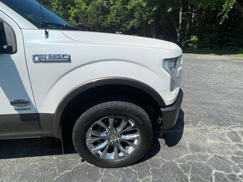 Used 2017 Ford F150 King Ranch w/ Equipment Group 601A Luxury AWD/4WD image 12
