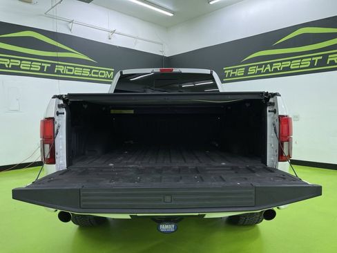 Used 2019 Ford F150 Limited w/ Trailer Tow Package image 9