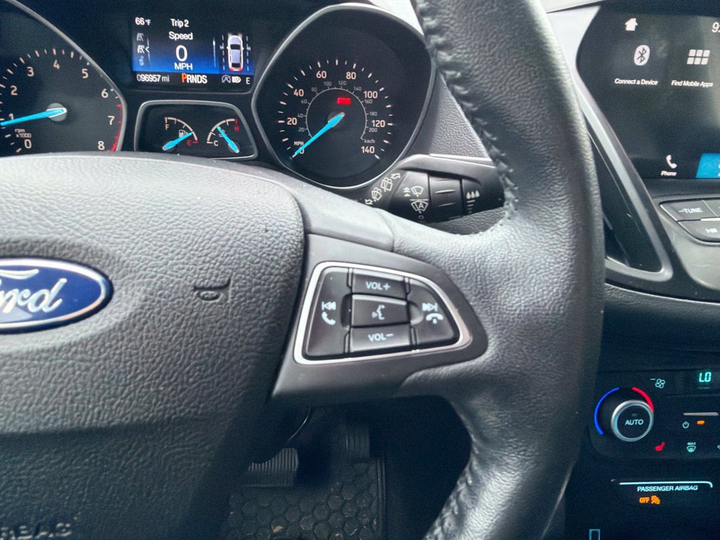 Used 2019 Ford Escape SEL AWD/4WD image 14