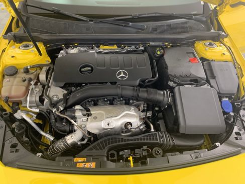 Used 2020 Mercedes-Benz CLA 250 4MATIC image 11